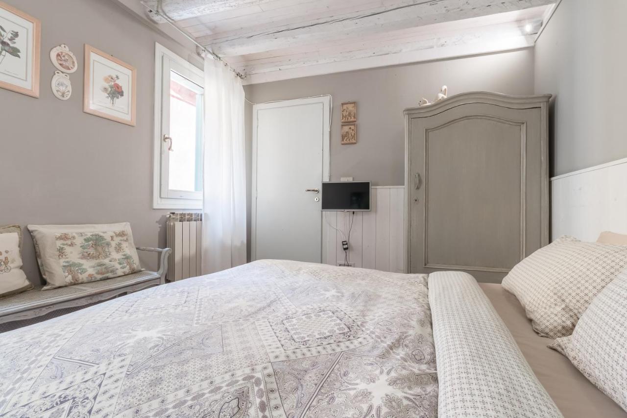 ヴェネツィアCa Falier Piccolo - Little Sweet Studio In 10-12 Minutes From Bus&Train Stationアパートメント エクステリア 写真