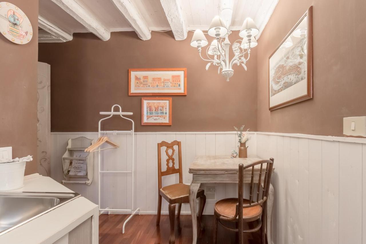 ヴェネツィアCa Falier Piccolo - Little Sweet Studio In 10-12 Minutes From Bus&Train Stationアパートメント エクステリア 写真