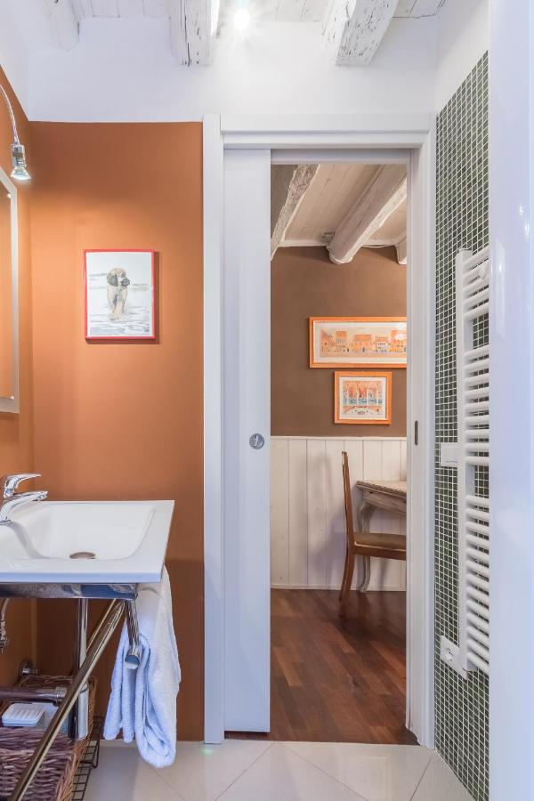 ヴェネツィアCa Falier Piccolo - Little Sweet Studio In 10-12 Minutes From Bus&Train Stationアパートメント エクステリア 写真
